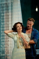 Black-Swan-Streetcar-Named-Desire-190