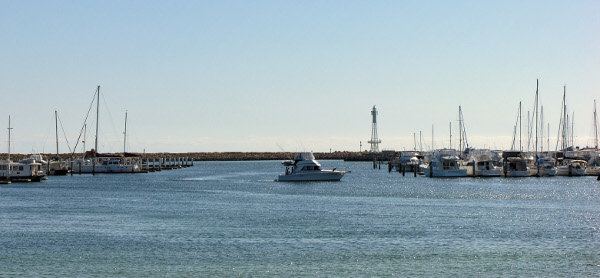 hillarys-marina-2