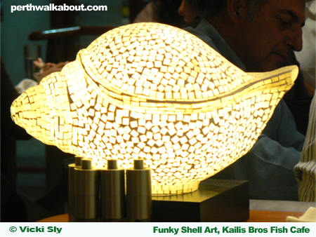 kailis-bros-fish-cafe-funky-shell-art