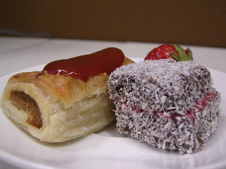 lamington-sausage-roll-450